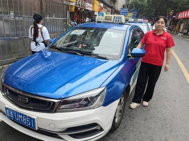 梦见出租车解析揭示梦境与生活选择的深层对照