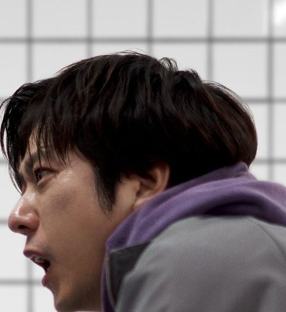 惊悚经典8号出口真人电影强势来袭，全新卡司引发期待，8月29日上映，揭秘幕后精彩故事