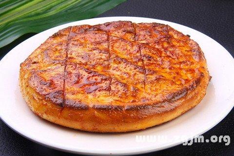 周公解梦，梦见买饼给陌生女人的深层寓意与心理分析