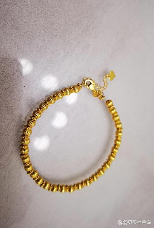 梦见手链断了寓意深远,解读令人惊喜的生活转机! 梦见手链断了寓意深远,解读令人惊喜的生活转机!