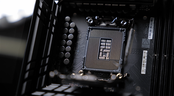 游戏硬件爆料：Intel Nova Lake全新接口解析，尺寸不变实现散热器全面兼容，提升您的游戏性能