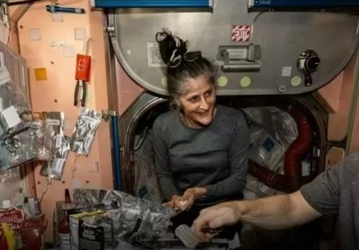 游戏迷必读：SpaceX龙飞船为何取消发射？新的发射日期是什么？