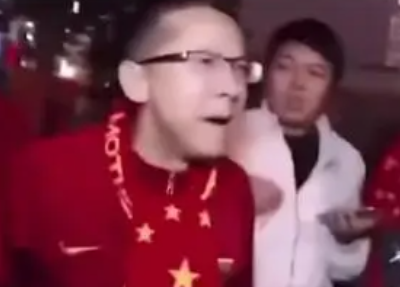 手游攻略秘籍：退钱哥表情包全套下载，助你轻松玩转游戏社交