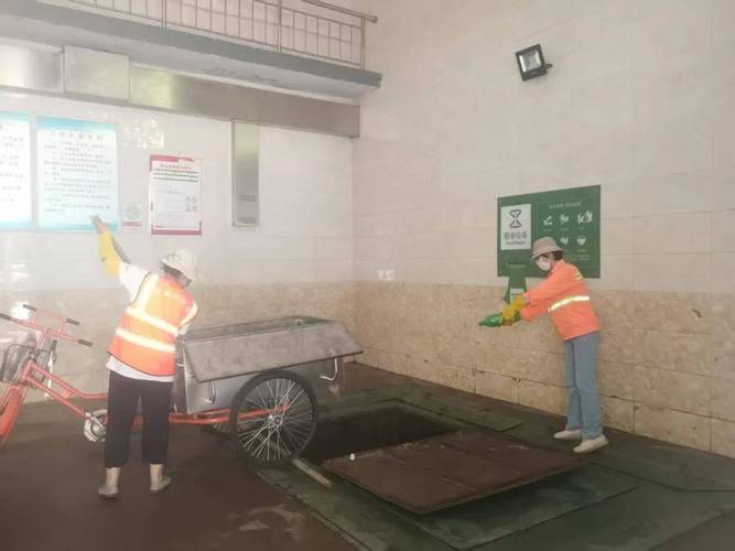 招远市环卫中心:揭开夏日清洁行动背后的秘密,灭蚊防蝇究竟有何妙招? 招远市环卫中心:揭开夏日清洁行动背后的秘密,灭蚊防蝇究竟有何妙招?
