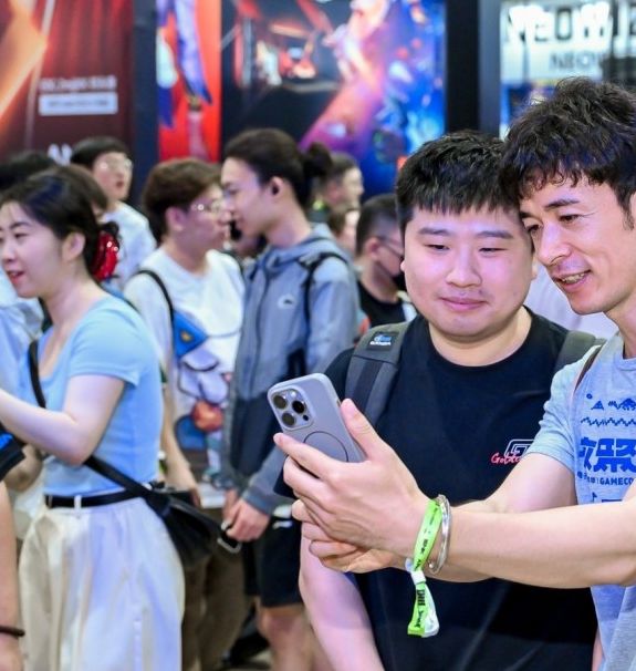 SNK北京核聚变赛段冠军揭晓，Mok直通EWC，一览游戏竞技秘诀！