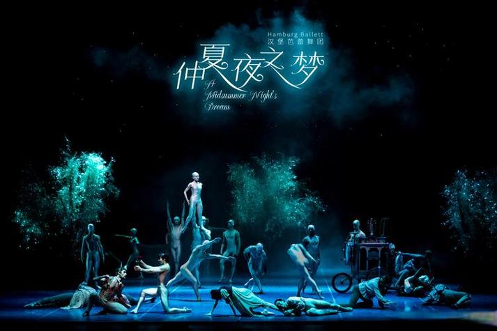 【梦见与女人共舞预示着哪些?深度解读隐藏的心理暗示】 【梦见与女人共舞预示着哪些?深度解读隐藏的心理暗示】