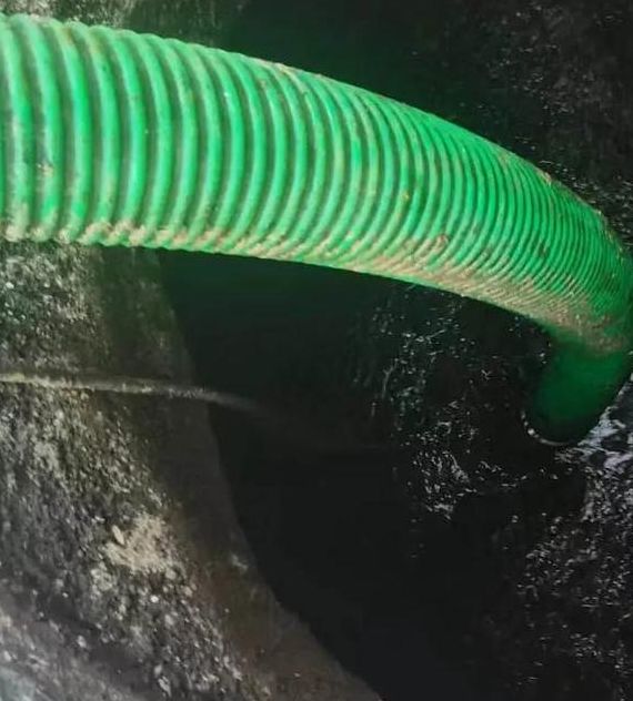 梦见爬下水道预示着哪些?解密隐藏心理暗示 梦见爬下水道预示着哪些?解密隐藏心理暗示