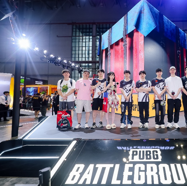 PUBG成功登陆BW，这场现场回顾中有哪些精彩瞬间让人热血沸腾？