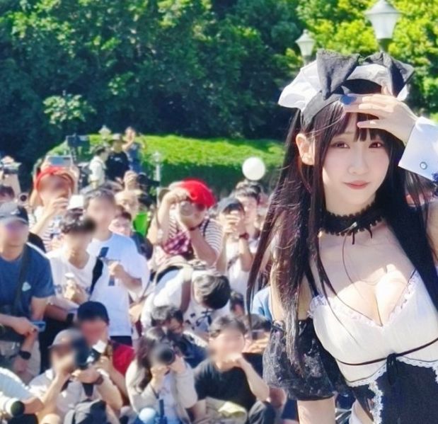 日本美女Coser伊织萌的相机遗失事件：私密照片真的会泄露吗？