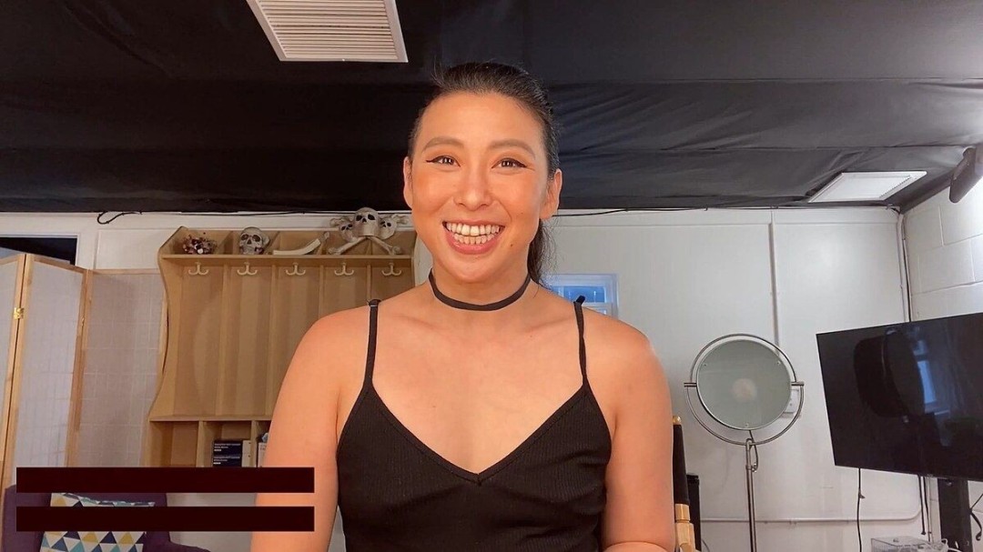 羊蹄山之魂女主演员分享惊艳化装舞会美照：揭秘她如何在活动中脱颖而出