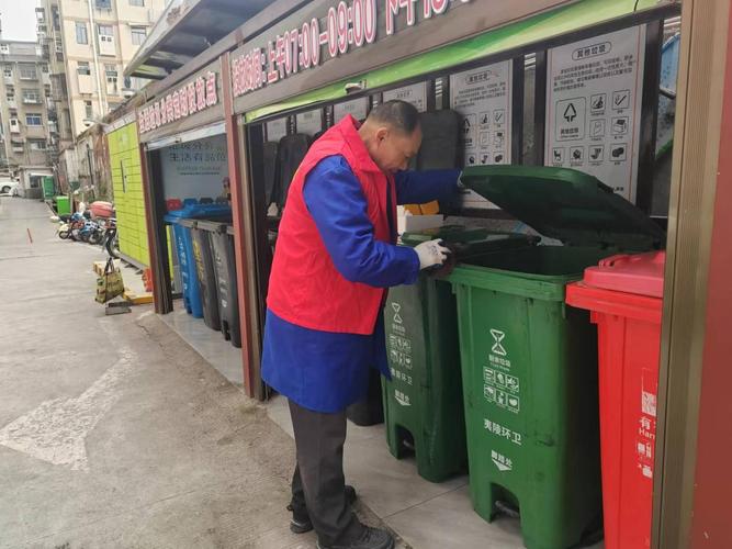 招远市环卫中心如何彻底告别垃圾桶脏乱臭? 招远市环卫中心如何彻底告别垃圾桶脏乱臭?