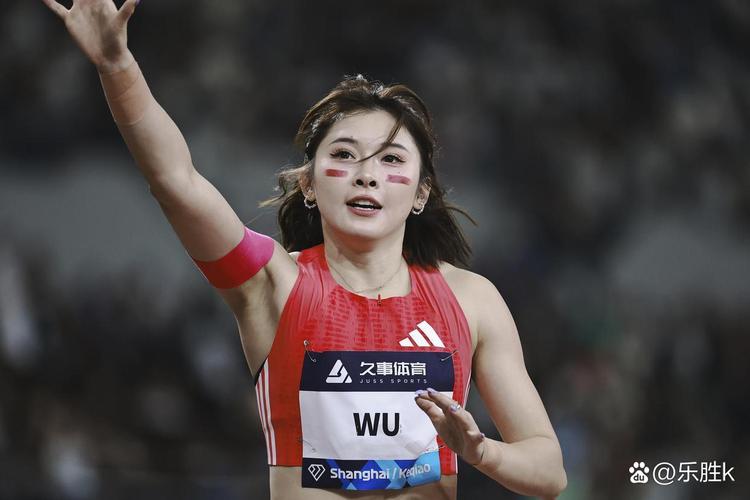 2025年5月16日:吴艳妮刷新首都高校女子100栏纪录,揭秘成功背后的秘诀 2025年5月16日:吴艳妮刷新首都高校女子100栏纪录,揭秘成功背后的秘诀