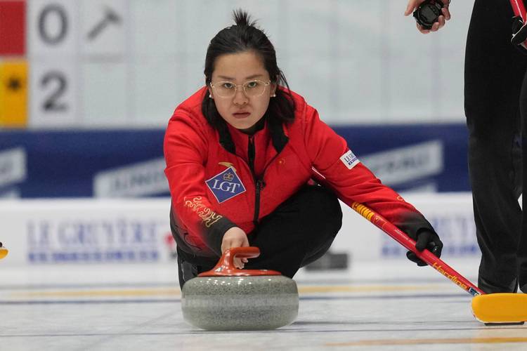 中国冰壶女队全胜夺冠的秘诀是什么？揭秘2025年10月27日她们的辉煌时刻！