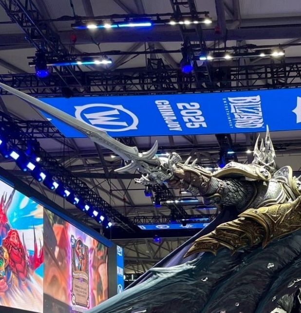 2米高巫妖王雕像值28.8万元!你愿意在CJ现场带回家吗? 2米高巫妖王雕像值28.8万元!你愿意在CJ现场带回家吗?