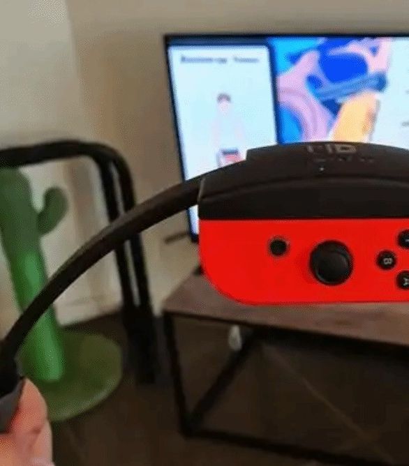 任天堂健身环大冒险对健康有隐患吗？日本女子颈痛后中风的启示