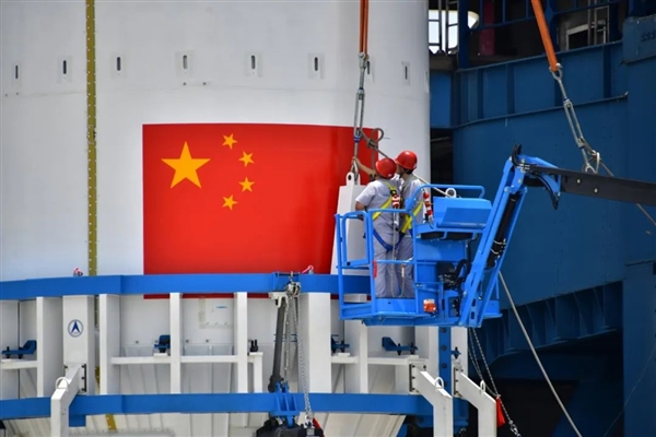 中国版星链：频繁发射挑战SpaceX，一月六次！