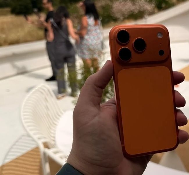 iPhone 17 Pro系列评测：性能提升与快充升级，值不值得入手？