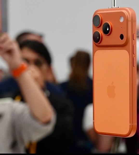 揭秘手机市场新趋势:友商如何挑战苹果Pro Max地位? 揭秘手机市场新趋势:友商如何挑战苹果Pro Max地位?