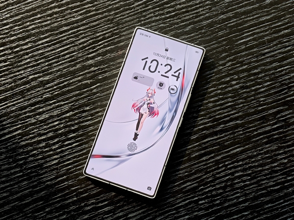 行业唯一真全面屏Air！红魔11 Air真机图出炉：正面无开孔+透明背板