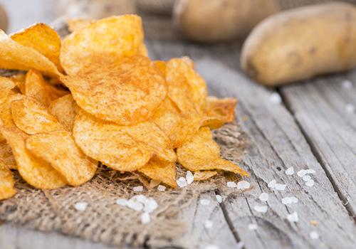 梦见薯片解析潜意识的饮食渴望与心理暗示