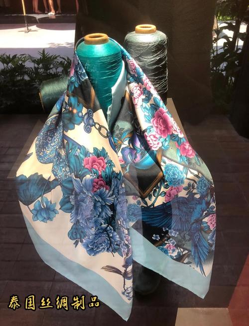 梦见丝绸象征意义解析财富与和谐的对比分析 梦见丝绸象征意义解析财富与和谐的对比分析