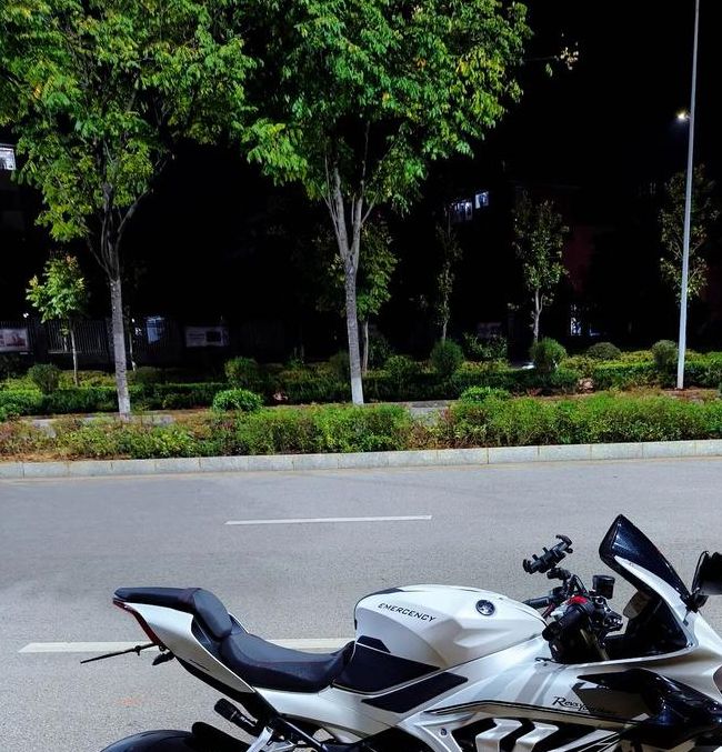 梦见摩托车意味着哪些？解读背后隐藏的深层含义！