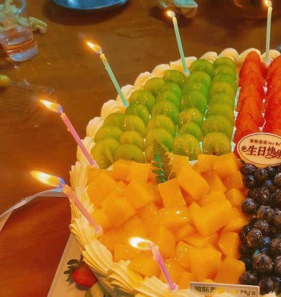 梦见糕点解梦详解好运预兆还是心灵暗示？详析背后含义