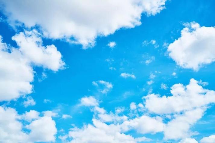 梦见白云心理解析解密10个潜在含义与权威专家建议