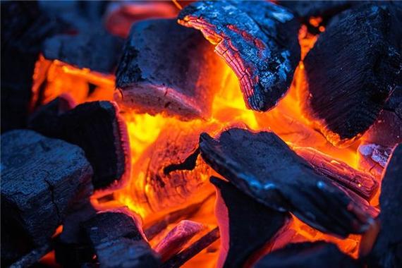 梦见焦炭象征解析，深度解读其背后寓意，揭示内心潜藏真相
