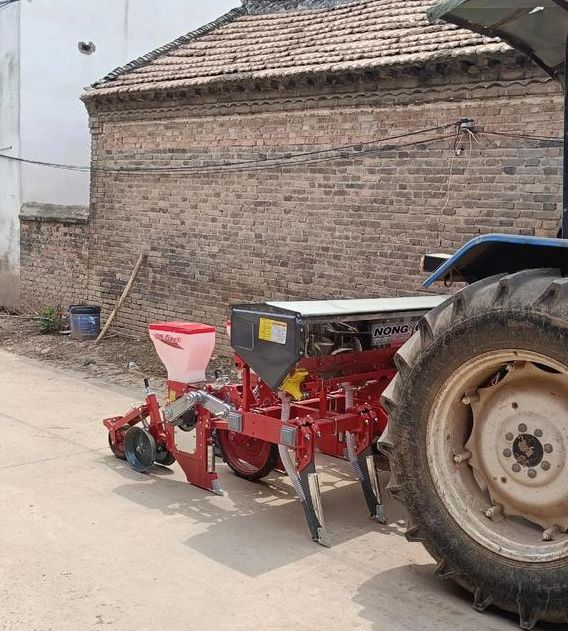 梦见操作播种机的深层寓意，农民用户解读梦境中的象征性指导!