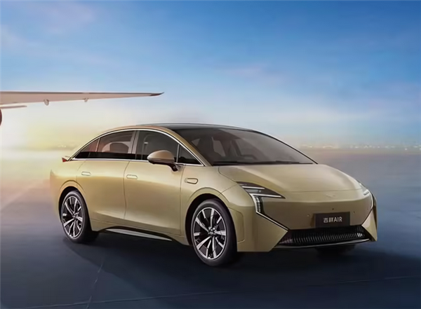 航空巨头入局造车！吉祥AIR正式上市：14.78万起售